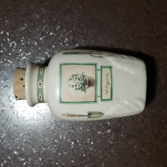 Pfaltzgraff Naturewood spice jar with cork as lid.  THYME. - Picture 5 of 6